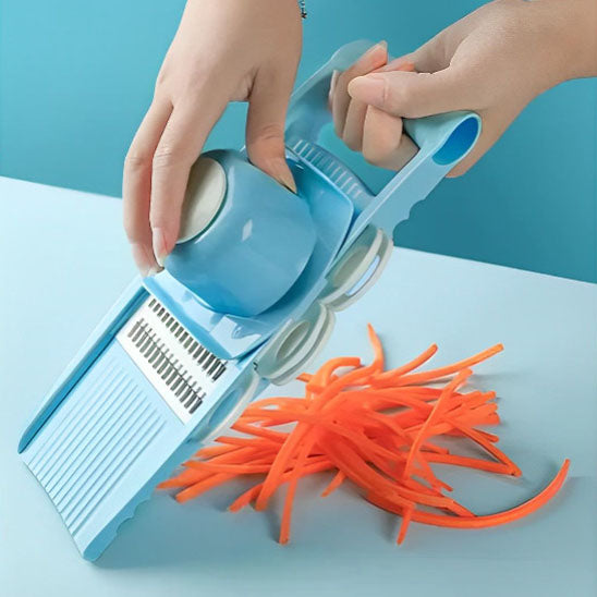 mandoline-raper-les-carottes