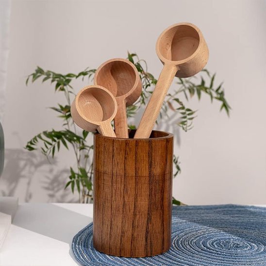 pot-ustensiles-cuisine-pratique